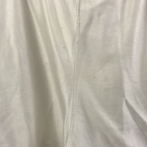 Vintage Russell Athletic Womens Misses Size 16 White Black Red Trim Gym Shorts - Picture 7 of 9